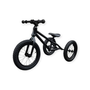 Multifunctionele loopfiets die eenvoudig om te bouwen is van drie naar twee wielen.